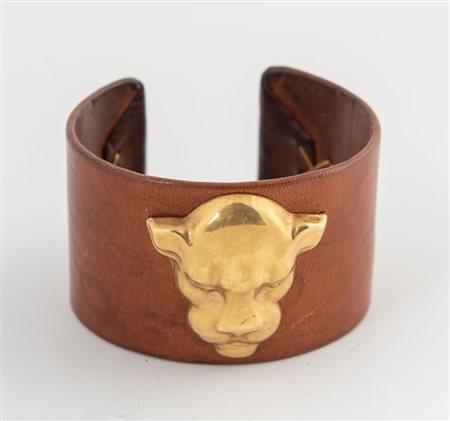 ANONIMO Bracciale rigido realizzato in cuoio con dettaglio a testa di...