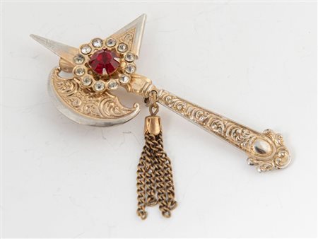 CORO Spilla a forma di sciabola in metallo dorato arricchita da zirconi e...