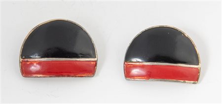 VALENTINO Orecchini a clip in metallo dorato e smaltato rosso e nero. Cm...