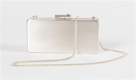 RODO Clutch in metallo argentato con chiusura a scatto arricchita da pietra...