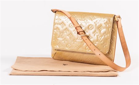 LOUIS VUITTON Borsa da spalla modello Thompson Street in tela vernis gialla...