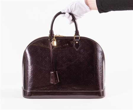 LOUIS VUITTON Borsa modello Alma MM in tela monogram vernis color amaranto...