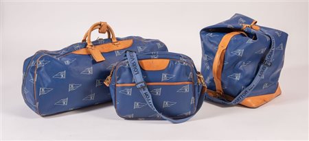 LOUIS VUITTON CUP Lotto composto da tre elementi: una borsa a tracolla e due...