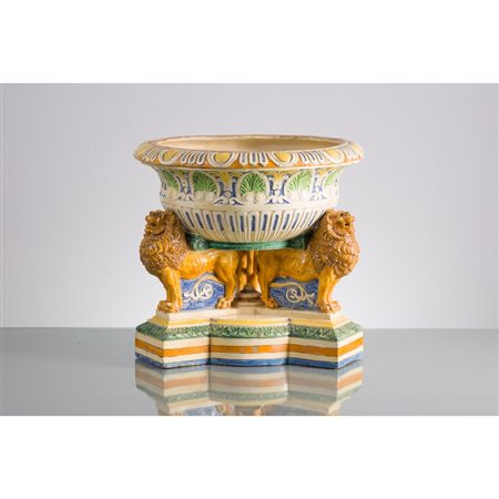 MANIFATTURA CALATINA DEL XIX SECOLO, Centrotavola maiolica