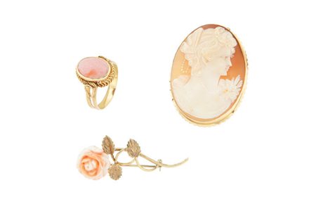 LOTTO DI TRE GIOIELLI