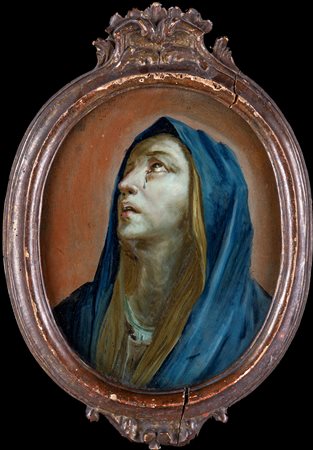 Pittore emiliano del XVIII secolo ( - ) 
Madonna addolorata 
olio su vetro  cm 34x27,5