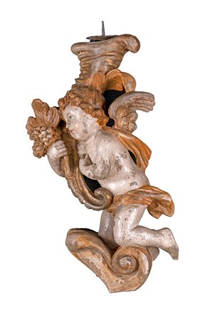  
Reggicero parietale in legno laccato, XIX secolo 
 altezza cm 46