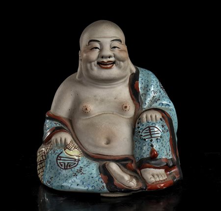 BUDAI IN PORCELLANA POLICROMA
Cina, XX secolo
