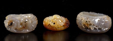 TRE CONTENITORI IN AGATA
Cina, XX secolo