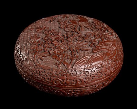 SCATOLA IN LEGNO LACCATO
Cina, XX secolo