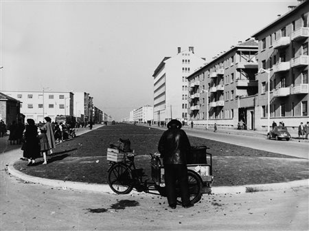 Mario De Biasi (1923-2013)  - Milano, 1950s