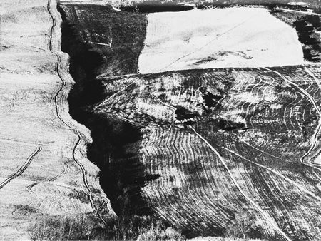 Mario Giacomelli (1925-2000)  - Paesaggio, 1984
