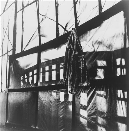 Mario Giacomelli (1925-2000)  - Campagna Levi's, 1991