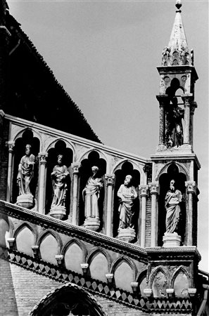Gianni Berengo Gardin (1930) VENEZIA. MADONNA DELL'ORTO gelatina ai sali...