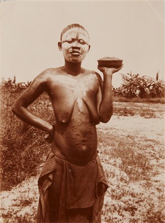  AUTORE NON IDENTIFICATO  - Stampa alla gelatina sali d'argento
1906 circa
.