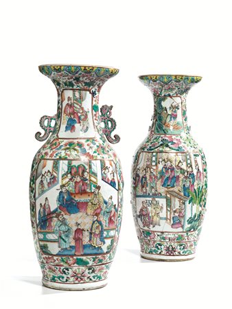 Coppia di grandi vasi manifattura di Canton Cina sec. XIX dinastia Qing, in...