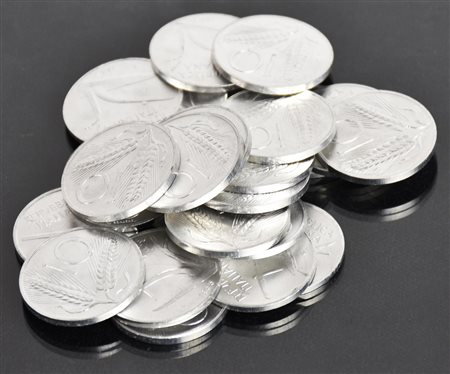 LOTTO DI 20 MONETE DELLA REPUBBLICA ITALIANA composto da: 10 lire 1956