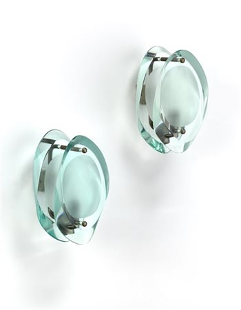 Max Ingrand Coppia di lampade da parete modello "2093". Produzione Fontana Arte,