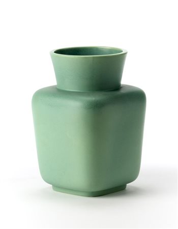 Giovanni Gariboldi Vaso modello "6500". Esecuzione Richard - Ginori S.Cristoforo