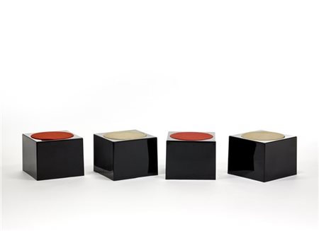 Luigi Pellegrin Lotto composto da quattro sgabelli della serie "Kublie". Produzi