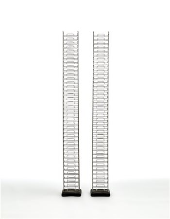 Enzo Mari Coppia di porta cd a colonna modello "Discobolo". Produzione Robots, M