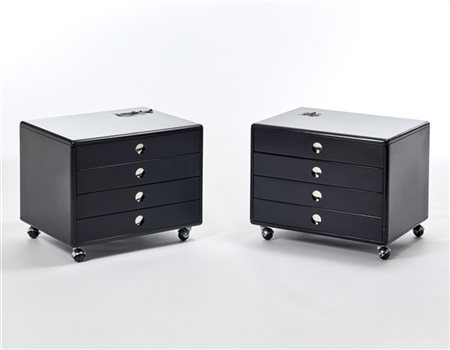 Osvaldo Borsani (1911-1985) con Centro Progetti Tecno Coppia di comodini modello