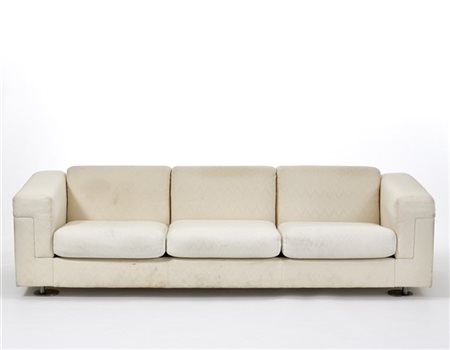 Valeria Borsani e Alfredo Bonetti Divano a tre posti modello "D120". Produzione