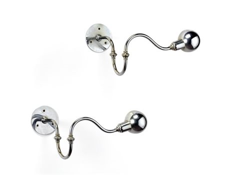 Luigi Caccia Dominioni Coppia di lampade da parete con braccio snodabile e rifle