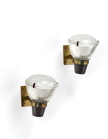 Ignazio Gardella e Corrado Corradi Dell'Acqua Coppia di lampade da parete modell