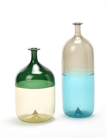 Tapio Wirkkala Lotto di due vasi della serie "Bolle". Venini, Murano. Vetro tras