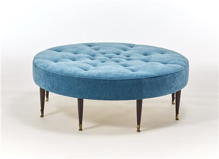 Grande pouf a otto gambe in legno massello tornito con puntali in ottone, sedut