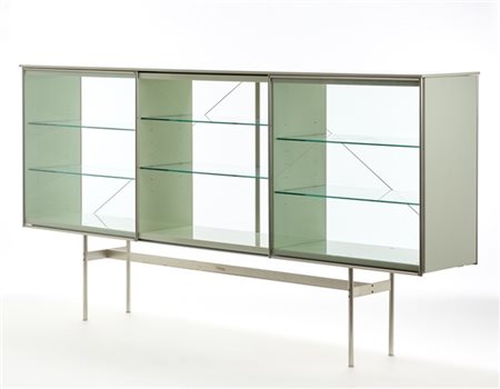 Antonio Citterio (1950) e Paolo Nava (1943) Mobile vetrina modello "Quadrante".