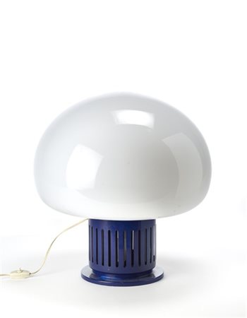 Studio Tetrarch Lampada da tavolo modello "Paola". Produzione Lumenform, Italia,