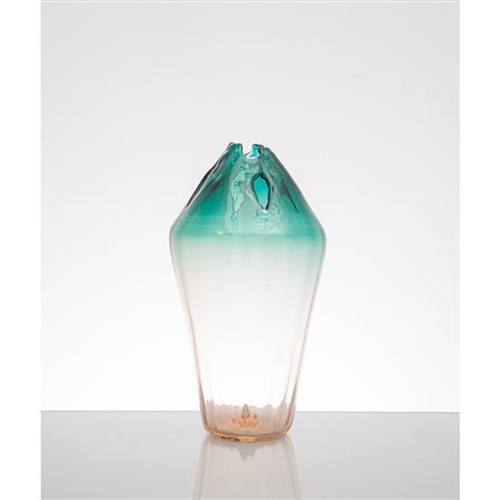 TONI ZUCCHERI, Vaso modello “Corolla  Rigadin” in vetro