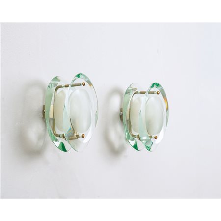 MAX INGRAND, Coppia di lampade da parete mod. “2093”