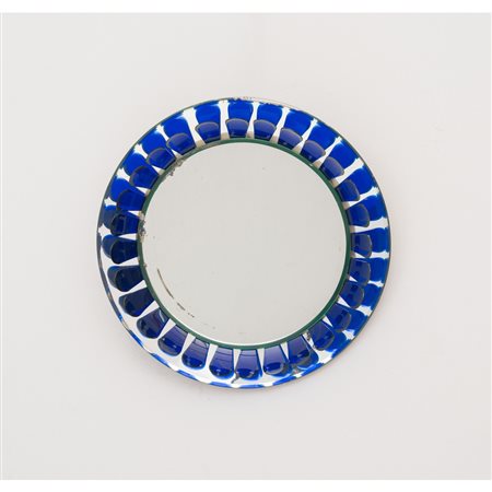 MAX INGRAND, Uno specchio da parete