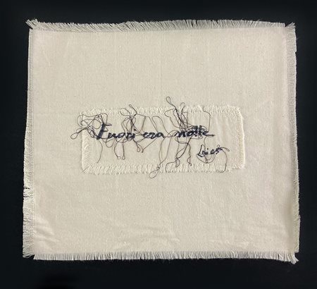 Maria Lai (1919 - 2013) FUORI ERA NOTTE stoffa, filo, inchiostro, cm 31x34...