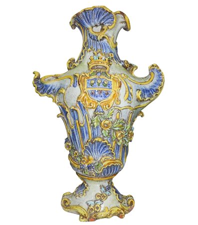 Vaso ornamentale in maiolica policroma di Caltagirone, XVIII secolo