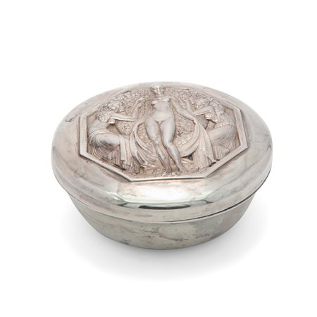 Pierre Turin (1891 - 1968), Scatola in argento 1925