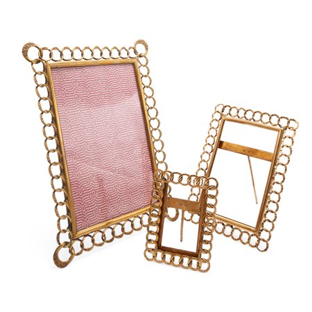 Tre cornici portafoto vintage con catena 