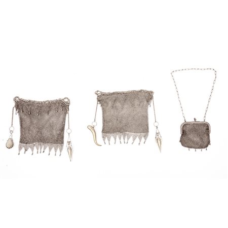 DUE BORSETTE ED UN PORTAMONETE in argento