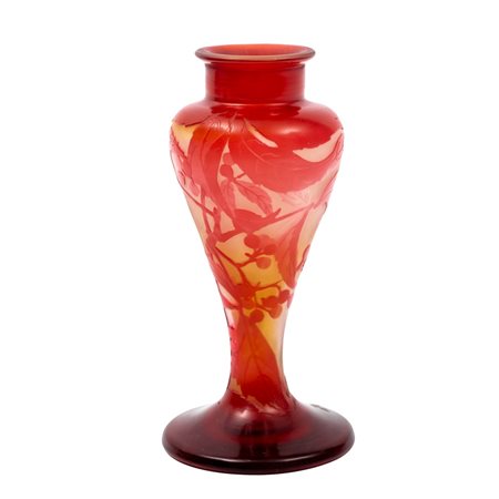 E. GALLÉ, Vaso in vetro decorato