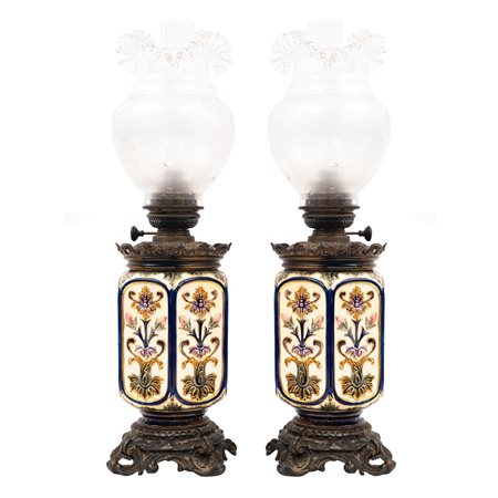 COPPIA DI LUMI a petrolio in ceramica e metallo