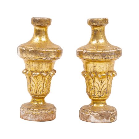 COPPIA DI PIGNE in legno dorato