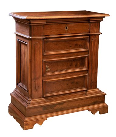  
Mobiletto in noce  fine XVIII secolo
 cm 83x78x35