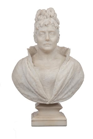  
Busto in marmo scultoreo affigurante Maria Letizia Ramolino, madre dell'Imperatore Napoleone Bonaparte, in età matura. XIX secolo
 cm 85x55x32