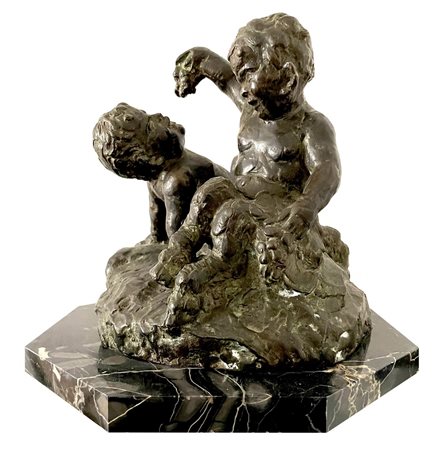 Decimo Passani SATIRI CHE GIOCANO bronzo su base in marmo, h cm 24 firma