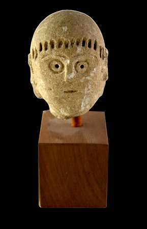 TESTA MASCHILE NURAGICA DATAZIONE: IX-VIII sec. a. C. MATERIA E TECNICA:...