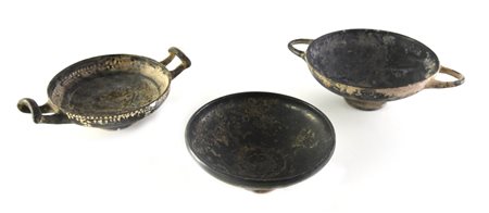 KYLIX IN BUCCHERO, KYLIX E COPPA A VERNICE NERA Tipo Rasmussen 1979, 2b...