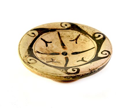 PIATTELLO DI GENUCILIA DATAZIONE: III sec. a.C. MATERIA E TECNICA: argilla...